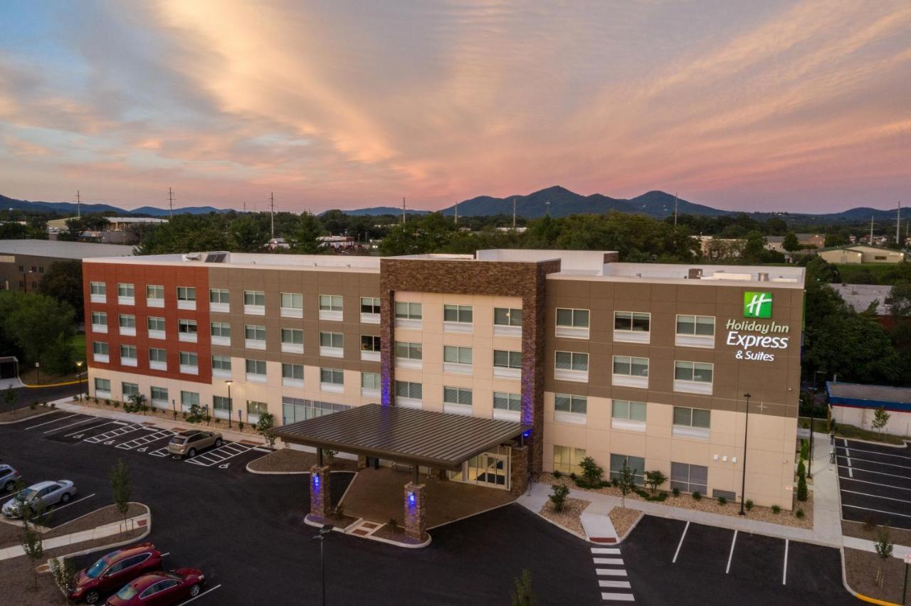 Holiday Inn Express & Suites - Roanoke - Civic Center المظهر الخارجي الصورة