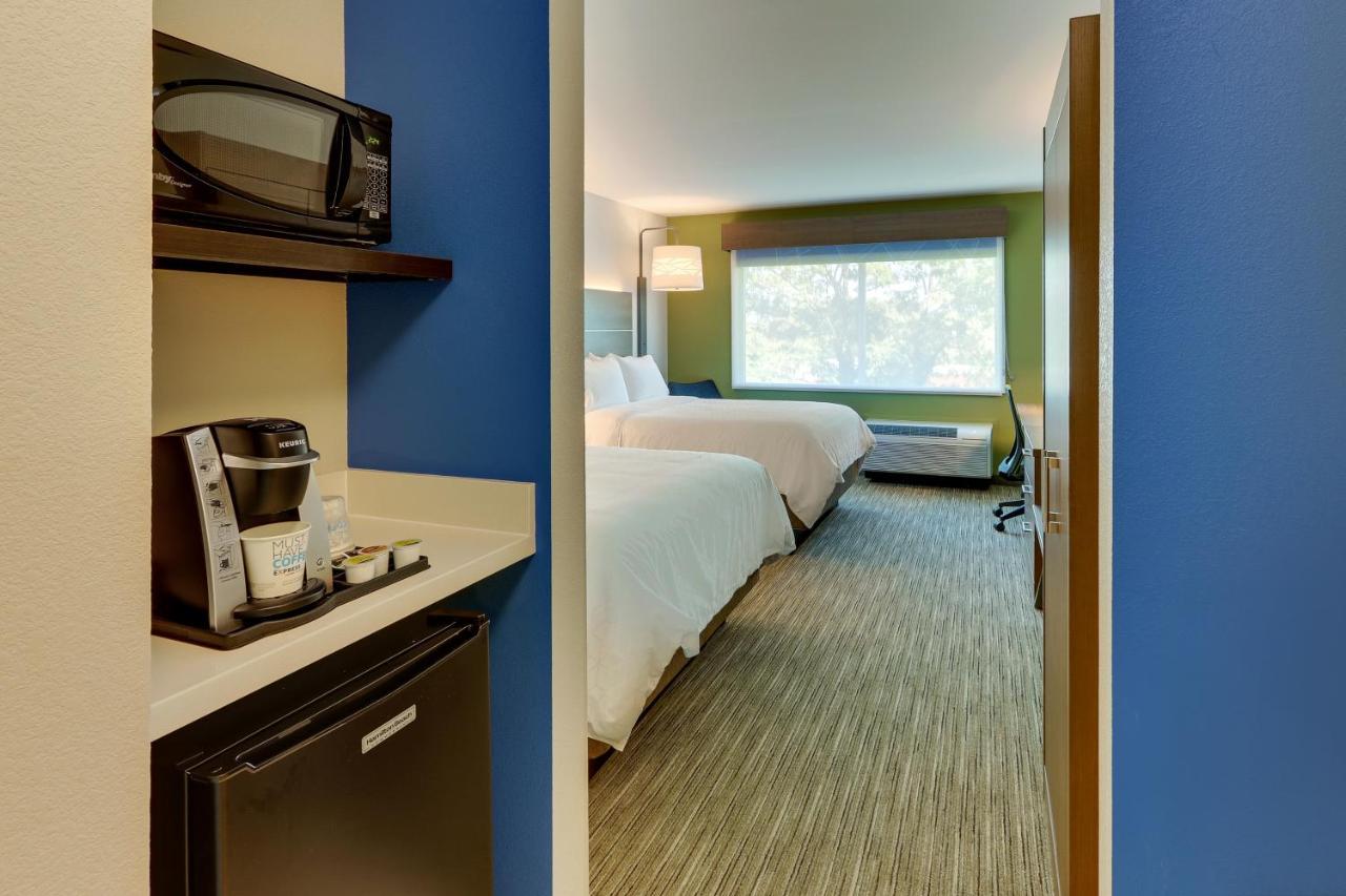 Holiday Inn Express & Suites - Roanoke - Civic Center المظهر الخارجي الصورة