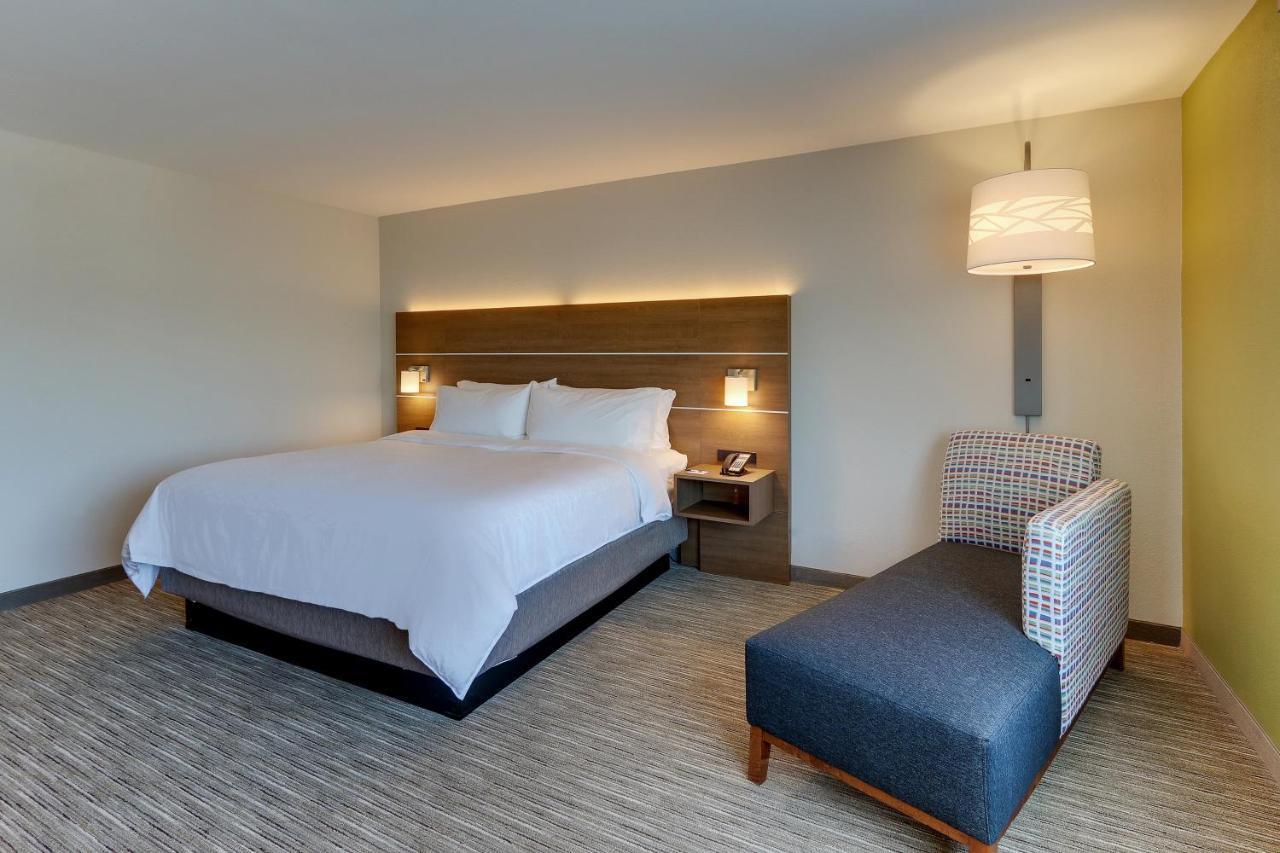 Holiday Inn Express & Suites - Roanoke - Civic Center المظهر الخارجي الصورة
